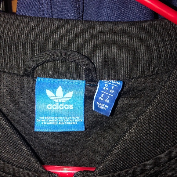 Adidas jacket - Picture 3 of 3